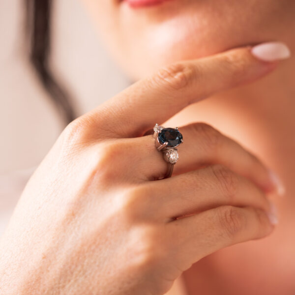 Natural London Topaz & White Moissanite